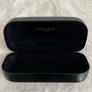 Coach sunglasses case ONLY- no glasses. Like new.